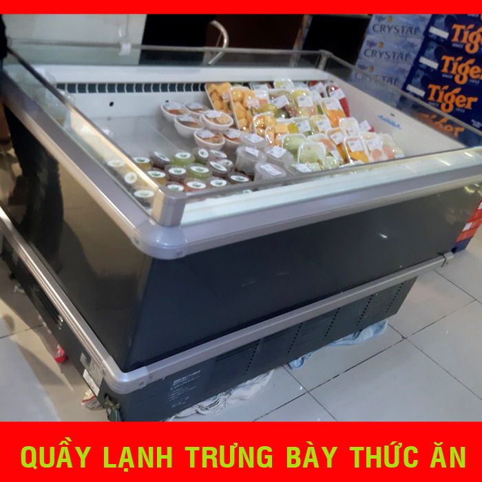 Quầy lạnh trưng bày thức ăn tự chọn, bánh ngọt