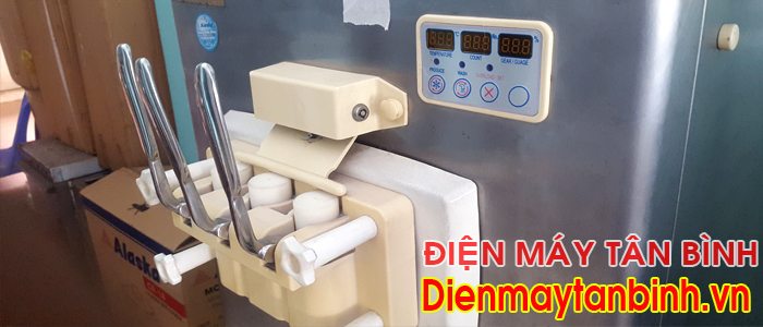 Cần gạt máy làm kem tươi