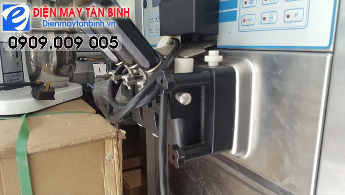 Hướng dẫn: Sửa chửa máy làm kem bị kêu to và rung