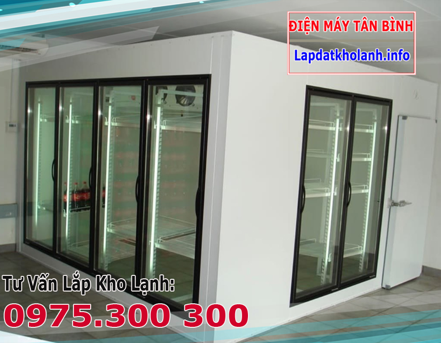 kho lạnh có cửa kính