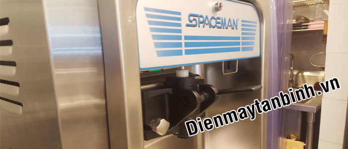 vòi lấy kem tươi SpaceMan
