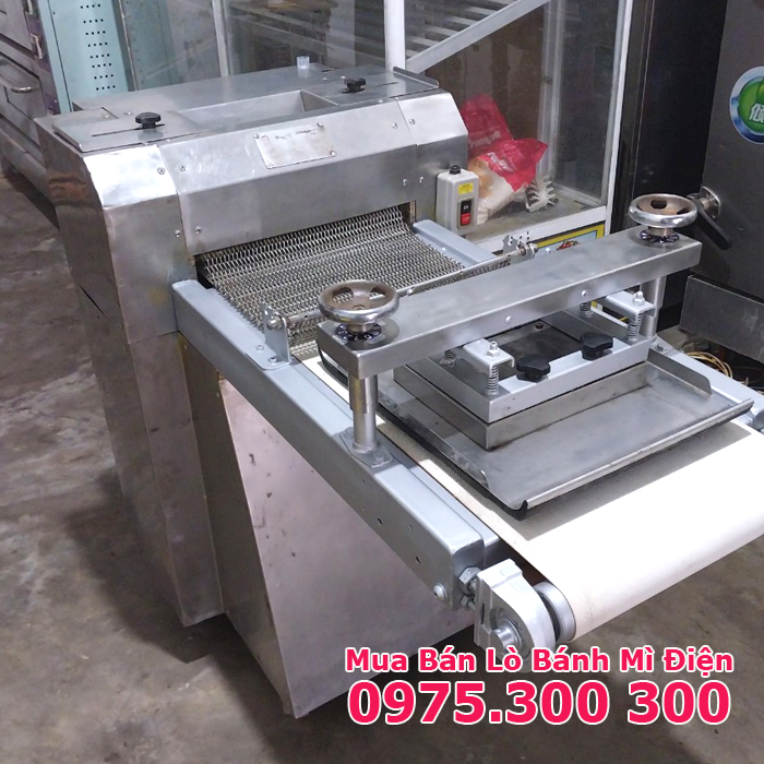 Bán máy se bột bánh mì cũ, máy vê bột làm bánh 2 lô 4 lô 2 băng