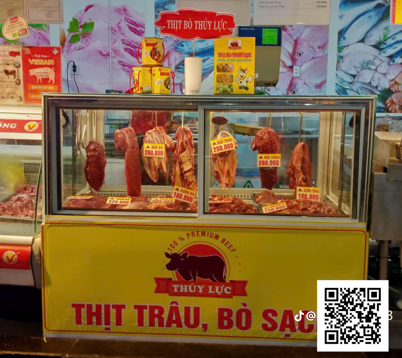 tủ lạnh trưng bày thịt bò bê dê