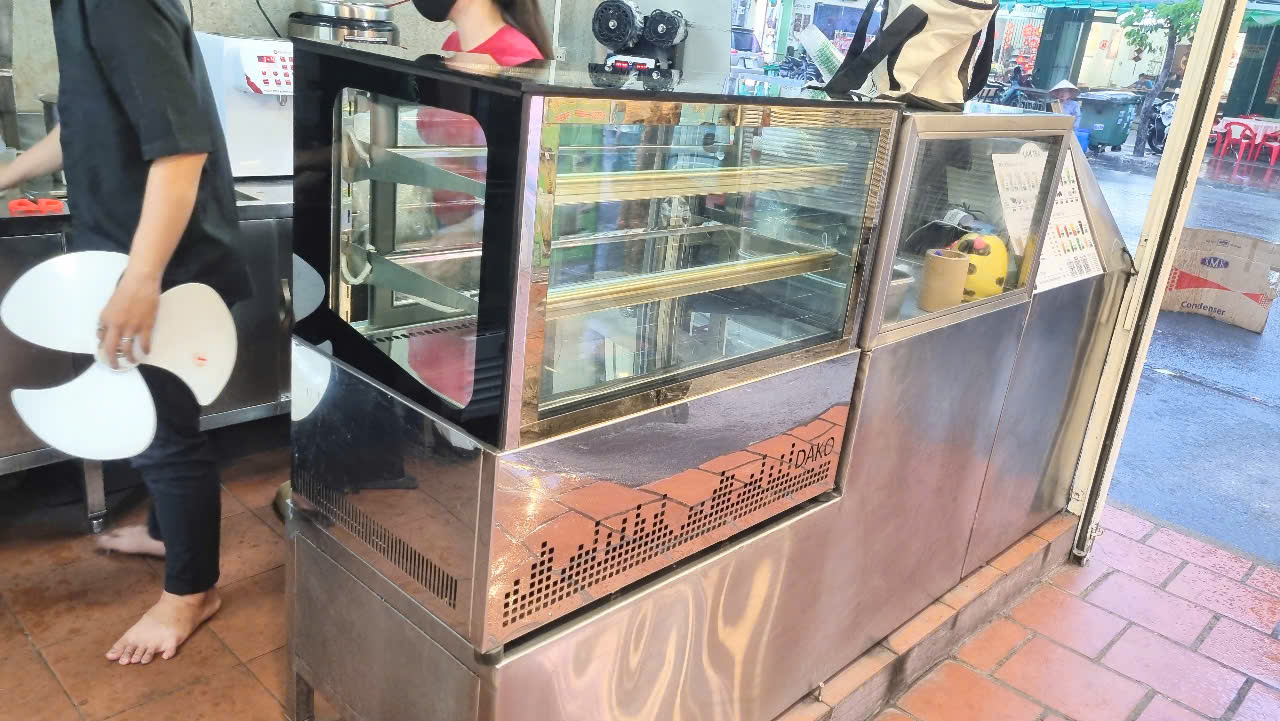 tủ lạnh 90cm quán cafe