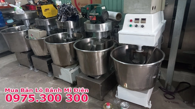 Hỏi Đáp: Kinh doanh lò bánh mì cần bao nhiêu vốn? 5 bán cối trộn bột bánh mì