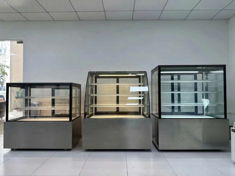 Các loại tủ bánh kem sinh nhật vỏ inox 304 máy Embraco Châu Âu