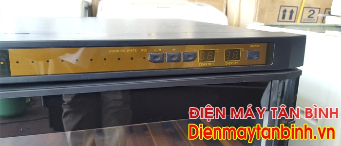 bảng điều khiển tủ rượu Kadeka bảng điều khiển tủ rượu Kadeka