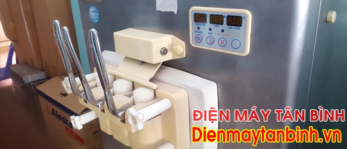 Cần gạt máy làm kem tươi