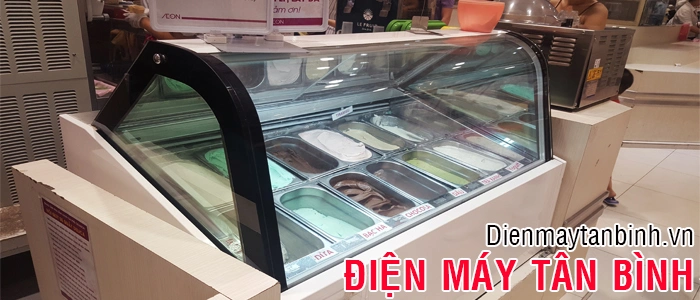 Tủ đông kính cong có khay kem