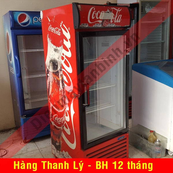 Bán thanh lý Tủ mát cũ trưng bày nước ngọt Coca Cola Bán thanh lý Tủ mát cũ trưng bày nước ngọt Coca Cola
