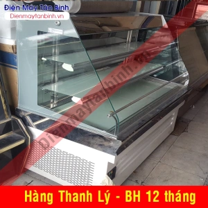 Tủ lạnh cũ trưng bày sữa trái cây siêu thị
